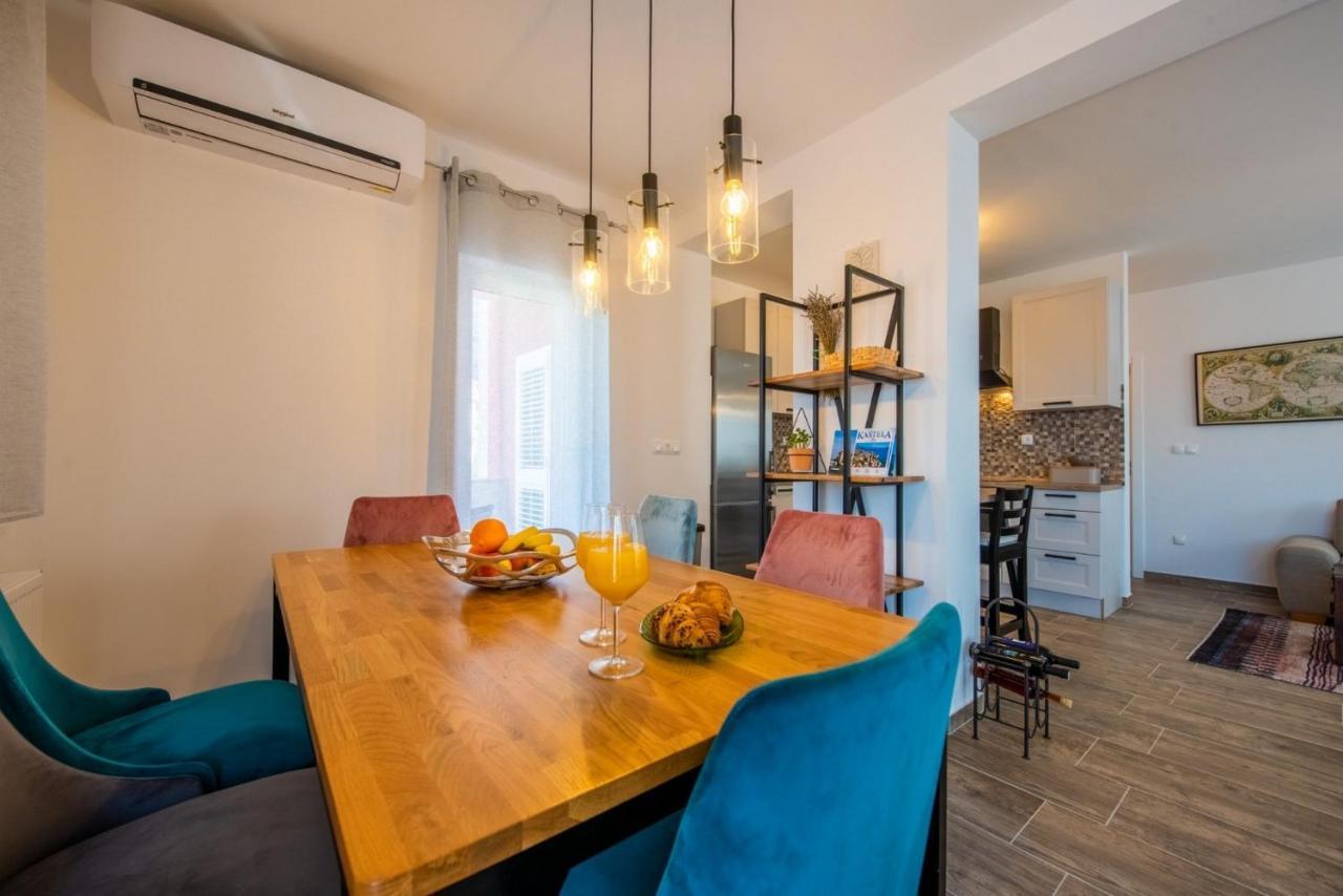 Apartman Paula Каштела Екстер'єр фото