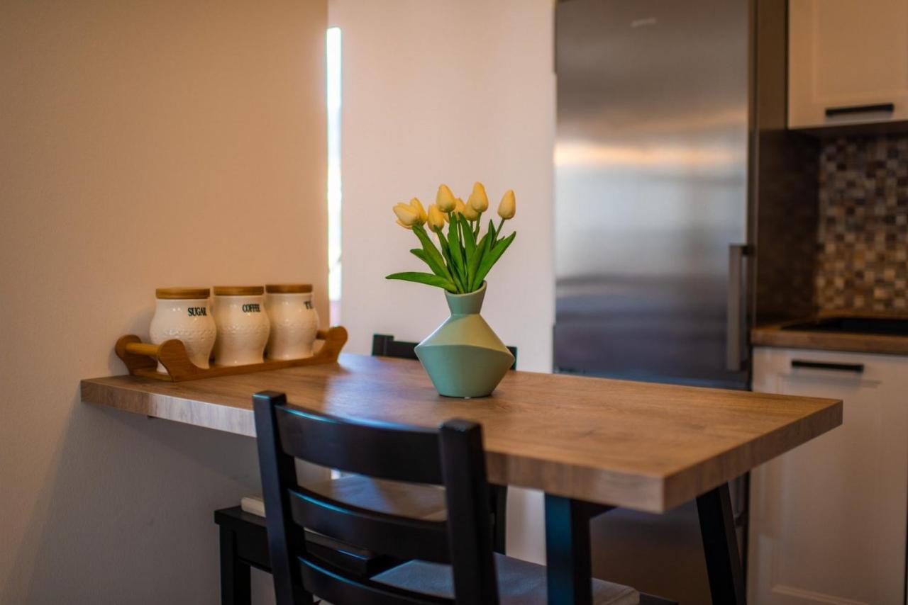 Apartman Paula Каштела Екстер'єр фото