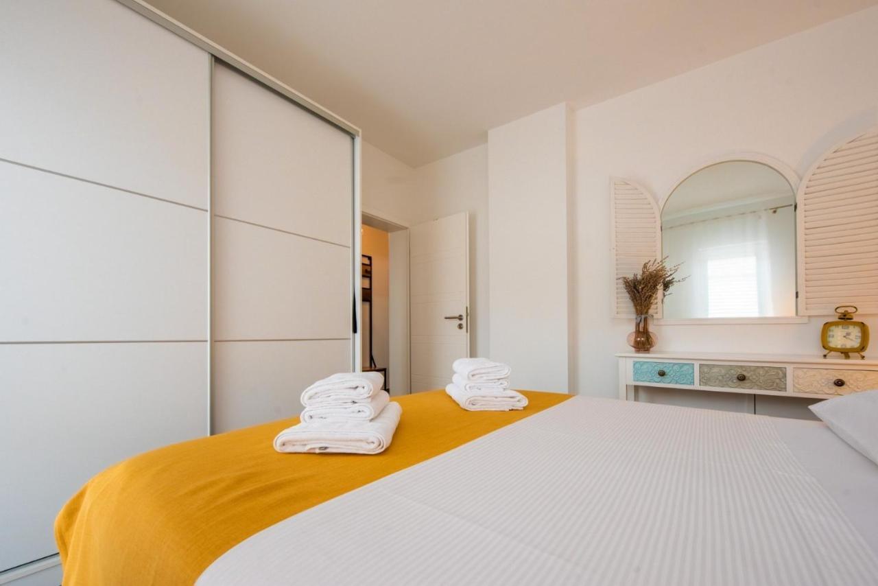 Apartman Paula Каштела Екстер'єр фото